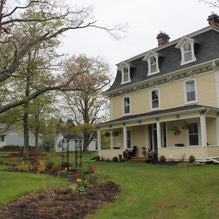 Maplehurst Manor Bed And Breakfast Dorchester Exterior photo